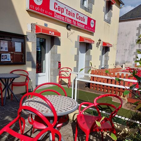 Cap'Tain Cook Bed & Breakfast Caurel  Ngoại thất bức ảnh